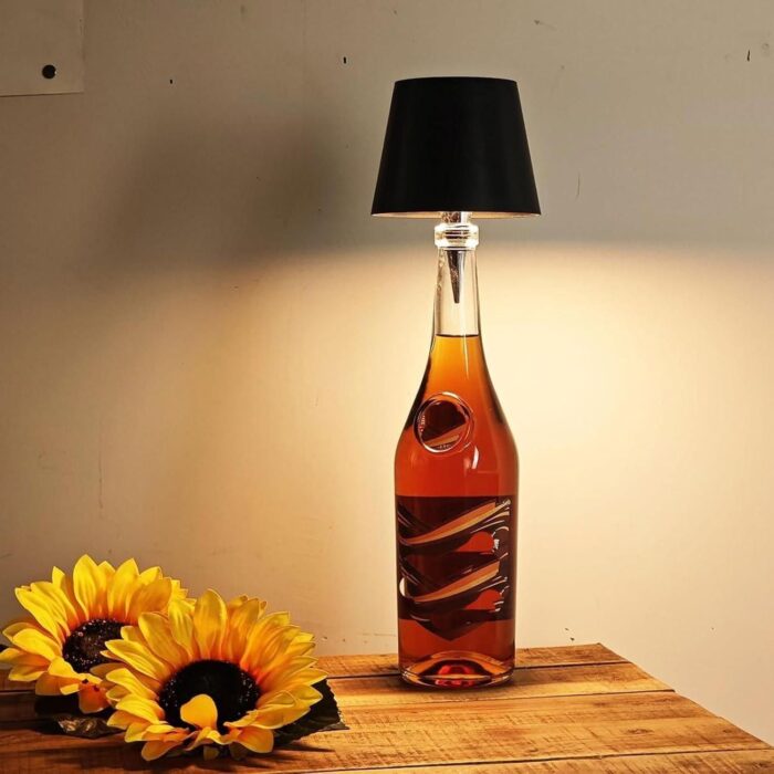 AuraLite Wireless Bottle Lamp